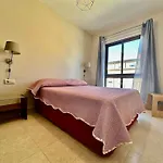 Relax Playa De La Jaquita Апартаменты